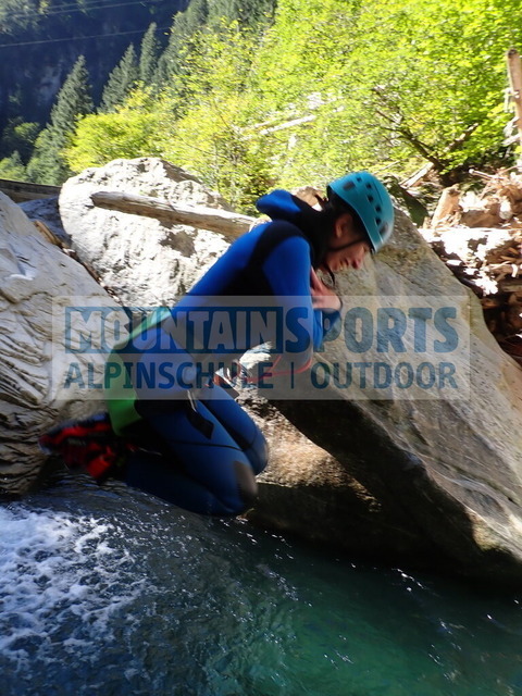 P9230032 | Bestelle die Bilder deines Berg- oder Wasser-Abenteuers mit Mountain Sports bequem von zu Hause aus direkt über unseren Online Fotoshop von pictrs.com. - Realisiert mit Pictrs.com