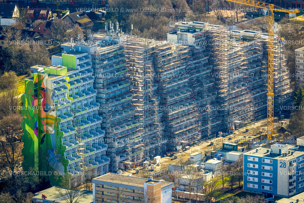 Dortmund260200223 | Luftbild, Baustelle mit Baukran am Hannibal II Wohnblock Mehrfamilienhaus, Fassaden-Baugerüst für Renovierung und Sanierung am Vogelpothsweg, Wohnblock, Dorstfeld, Dortmund, Ruhrgebiet, Nordrhein-Westfalen, Deutschland