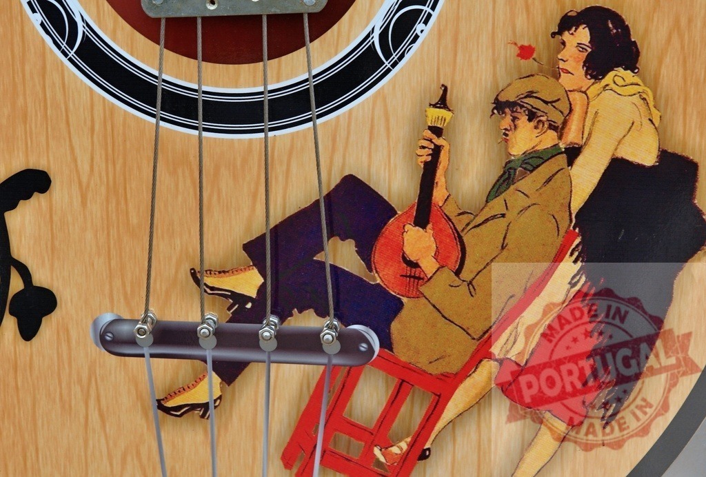 Musicians playing portuguese guitar and mandolin with traditional portuguese costumes | Musicians playing portuguese guitar and mandolin with traditional portuguese costumes, sticker on wood - Realisiert mit Pictrs.com