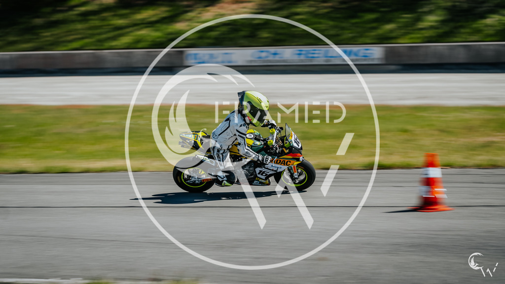 16-2 | cw-framed