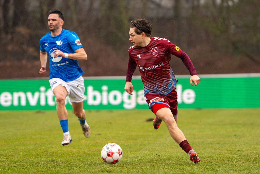 Fußball I Herren I Saison 2025-2026 I Regionalliga Nord I 23. Spieltag I TuS Blau-Weiß Lohne - SC Weiche Flensburg 08 I 0264 | Sandro Plechaty (27, SC Weiche Flensburg 08) - Realisiert mit Pictrs.com