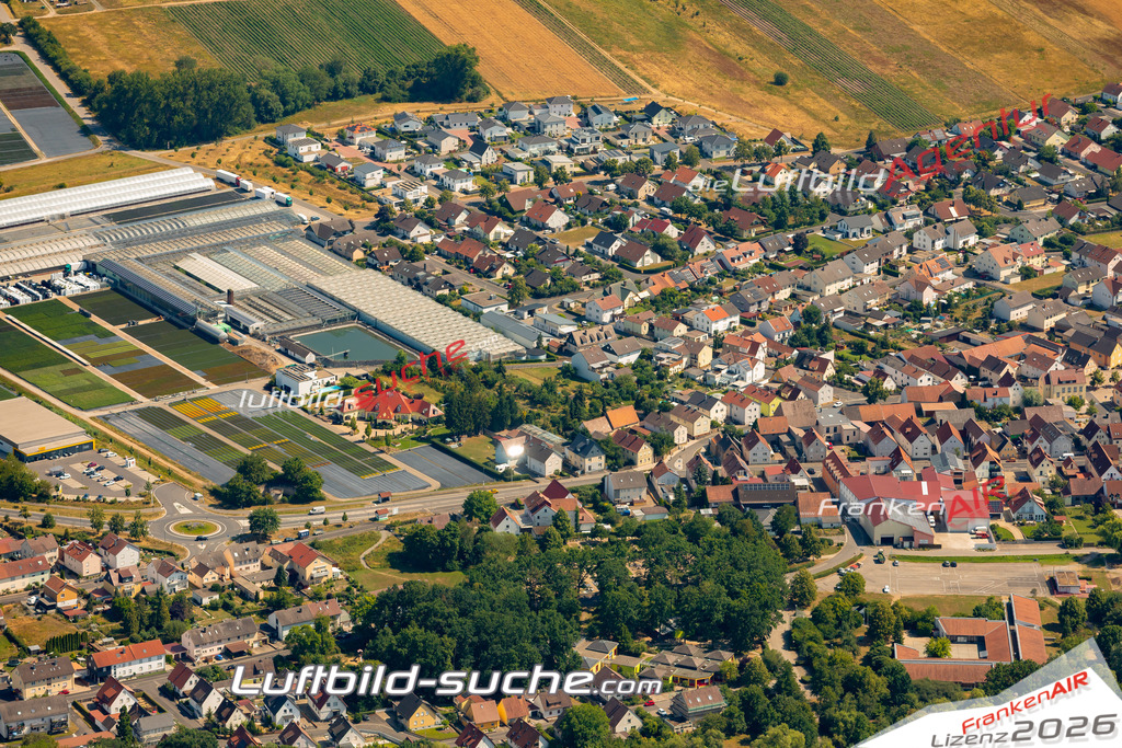 Das Luftbild zeigt :  Röthlein - Die Luftaufnahme wurde 2023 vom UL-Flugzeug aus erstellt ( keine Drohne ) - Hochauflösende Luftaufnahme - Für grossformatige Ausdrucke geeignet. Die Geschenkidee !Mit Lizenz und Bildrechte bestellbar