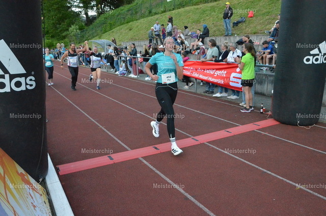 19-39-07_ | Meisterchip Fotoshop - Realisiert mit Pictrs.com