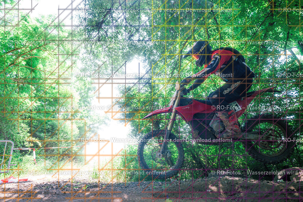 5 Lauf Schlüchtern IGE 2026-959 | Sportfotografie von RO-Fotos: Motorsport, Motocross, Enduro, Laufveranstaltungen und Triathlon. Professionelle Fotos von Sportlern und Events. - Realisiert mit Pictrs.com