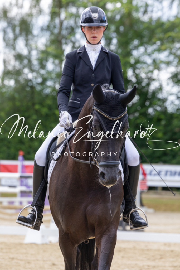 7I8A4409 | melanie-engelhardt-photography - Realisiert mit Pictrs.com
