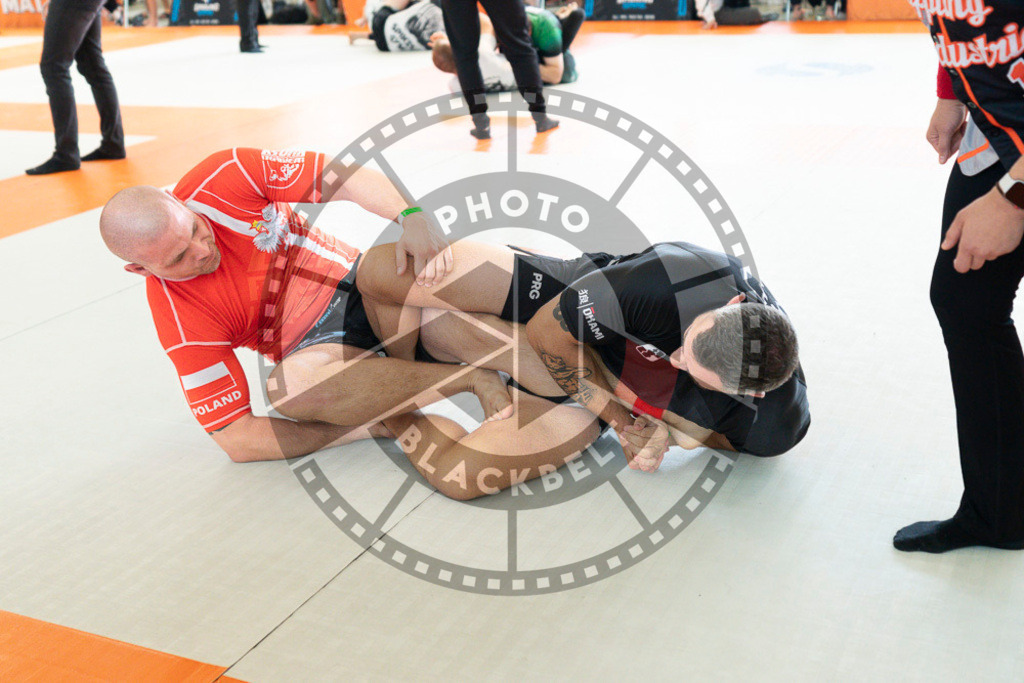 20240915PBB2792 | Athletes compete during the Grappling Industries’ grappling and Brazilian jiu-jitsu competition in Berlin, on September 15, 2024.