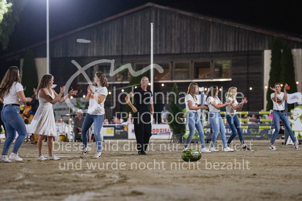 230827_Delbrueck_Kostuem-802 | Deine schönsten Turniermomente als professionelle Fotos! Entdecke hochwertige Pferdesport-Fotografie im Online-Shop. Jetzt Fotos finden & bestellen!