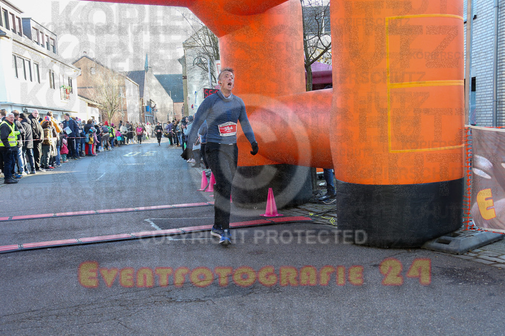241201_1233_EX1_2637 | Sportfotografie im Rhein-Sieg Kreis, Köln, Bonn, NRW, Rheinland Pfalz, Hessen, etc. Unser Tätigkeitsfeld umfasst den Laufsport vom Volkslauf über den Marathon, Duathlon, Triathon bis zum Ultralauf wie Kölnpfad Ultra oder Schindertrail.