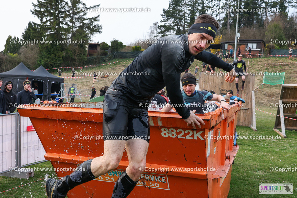 LUR_1124 | Celtic Warrior Dirth Run #celticwarriordirtrun #ocr #kidsrace #celtinis #sprint #wallhalla #dirtrun #donnerskirchen#celticwarriordirtruniscoming #celticwarrior #allout #battle #endurance #ultra #celticwarriorultra #yourpictrs #sportshot_your_pictrs