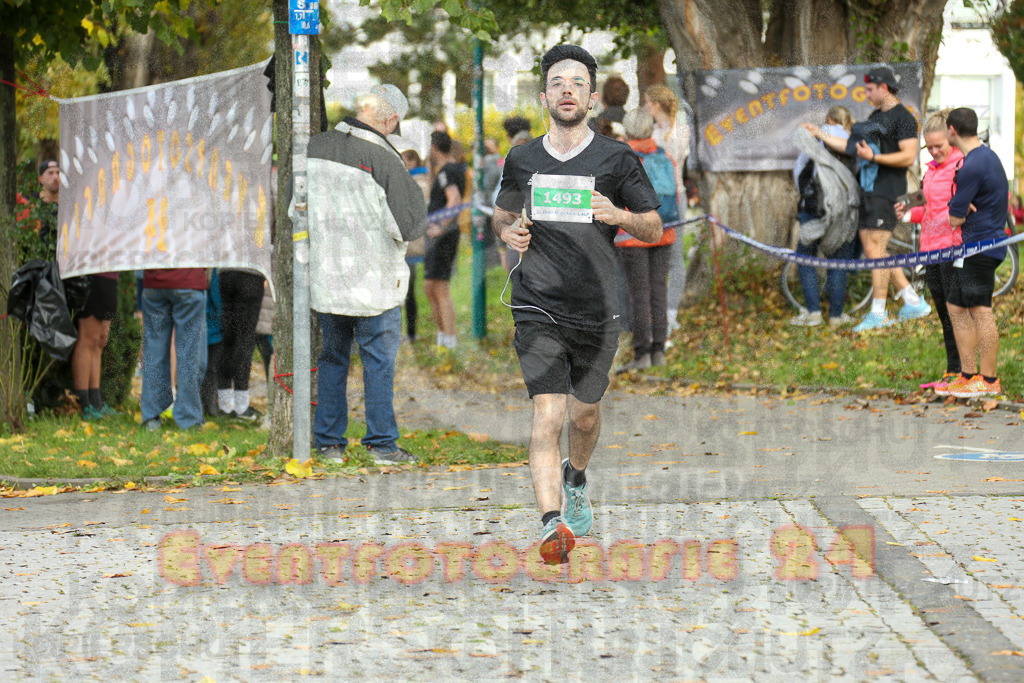 241020_1104_EX1_0907 | Sportfotografie im Rhein-Sieg Kreis, Köln, Bonn, NRW, Rheinland Pfalz, Hessen, etc. Unser Tätigkeitsfeld umfasst den Laufsport vom Volkslauf über den Marathon, Duathlon, Triathon bis zum Ultralauf wie Kölnpfad Ultra oder Schindertrail.