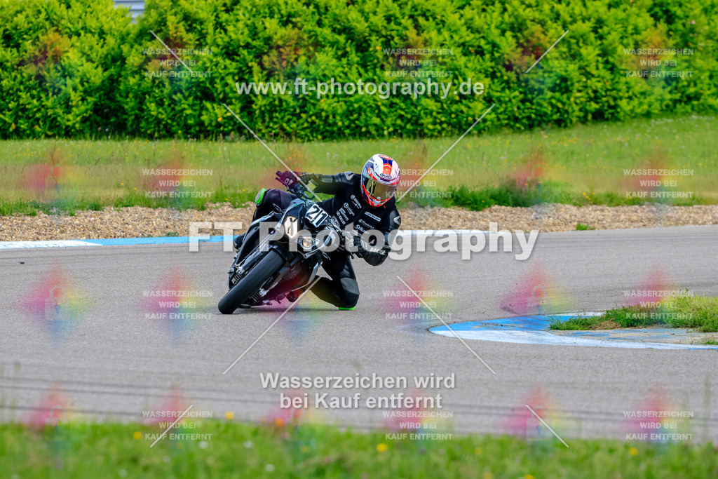 MotoTeam-8856 | Hier findet Ihr Bilder von Touristenfahrten auf der Nürburgring Nordschleife oder von anderen Veranstaltungen die ich besucht habe. Viel Spass beim Durch Schauen 