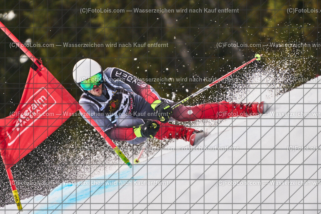 ALP2396_steir-MASTERS-Meistersch-SG_Reiteralm_GRUeNWALD Florian  | MASTERS-LM-Super-G Steiermark mit Wiener-LM auf der Reiteralm am Fr 28. März 2025.                         Veranstalter: Steirischer Skiverband (5000)Durchführender Verein: WSV Pichl-Reiteralm (5083)