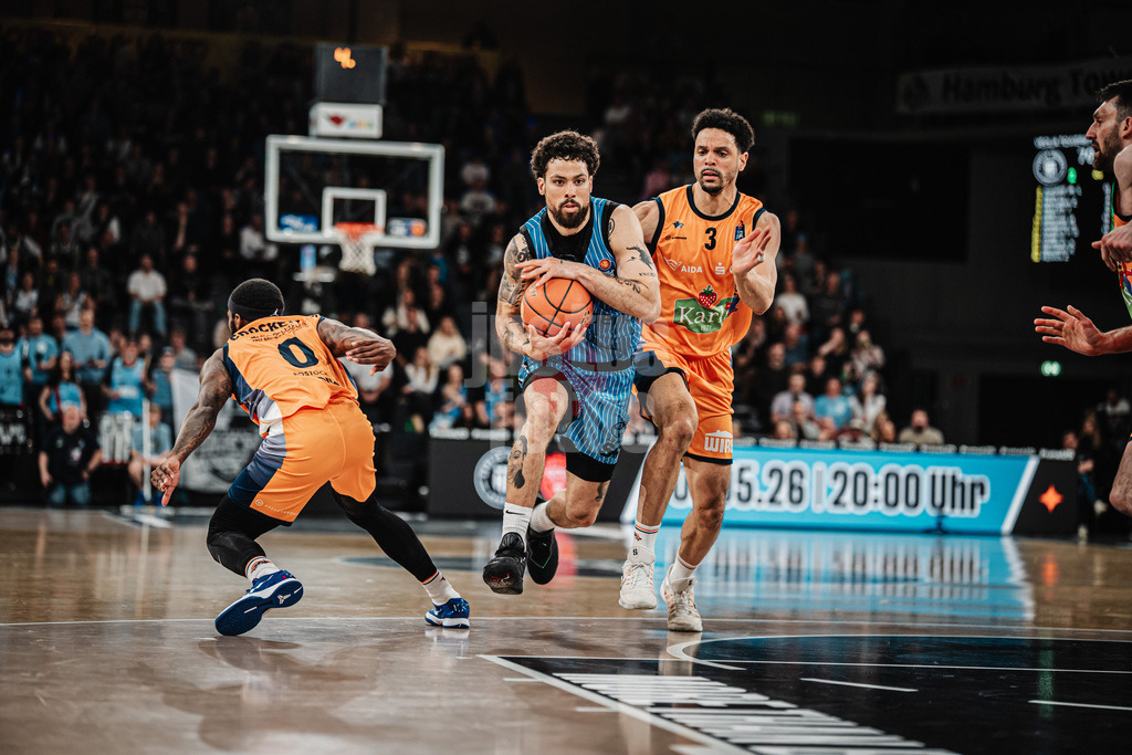 Basketball | Männer | Saison 2025/2026 | easyCredit Basketball Bundesliga | 13. Spieltag | Veolia Towers Hamburg vs. Rostock Seawolves | 22.04.2026 | Devon Daniels (#21, Veolia Towers Hamburg)