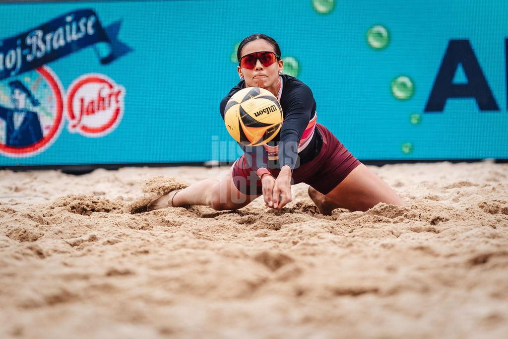 Beachvolleyball | Frauen | Allianz German Beach Tour 2025 | Tourstop Hamburg | 30.05.2025 | Shana Zobrist