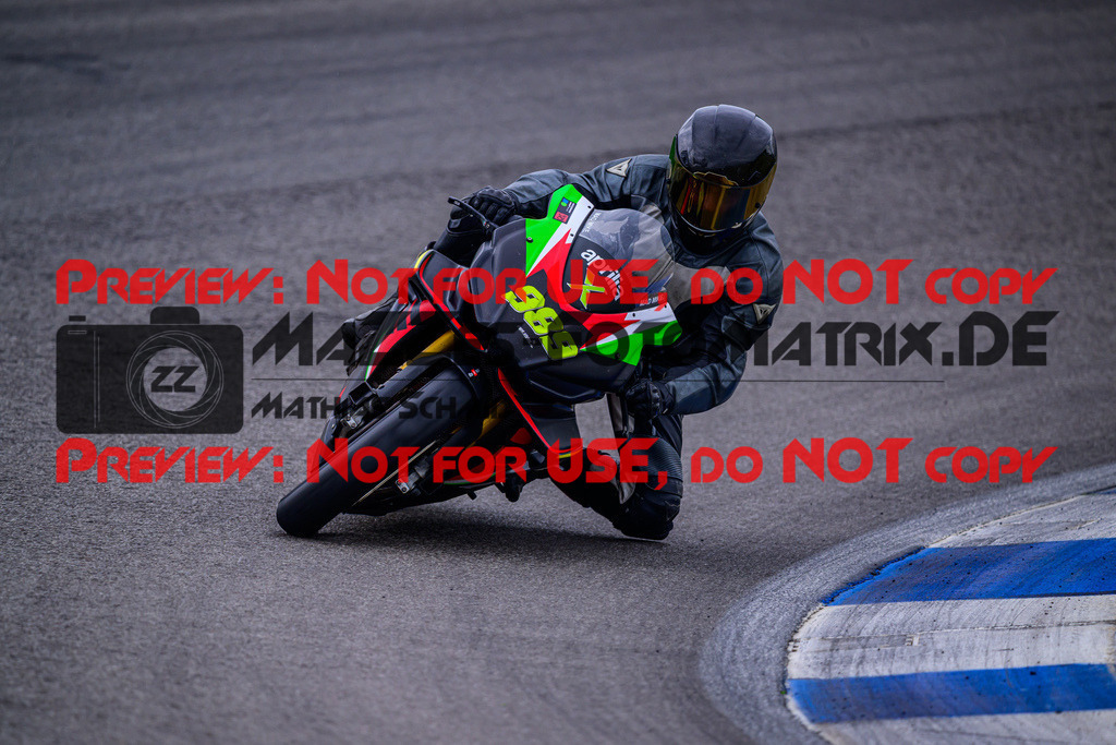 MaZZes_Fotomatrix_20250421_6007705_6466 | ROT