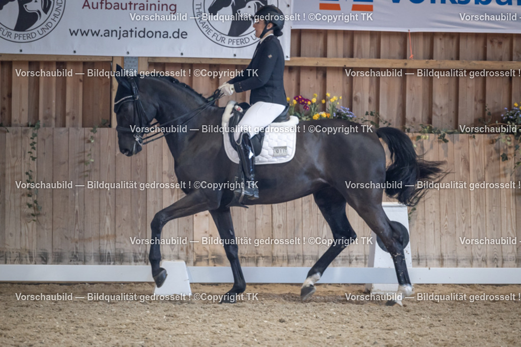 _D5A4933 | Emotionale Pferde- & People-Fotografie rund um Heidelberg, Leimen & Umgebung. Natürliche Fotos von Pferd, Mensch & Familie. Jetzt Termin sichern!