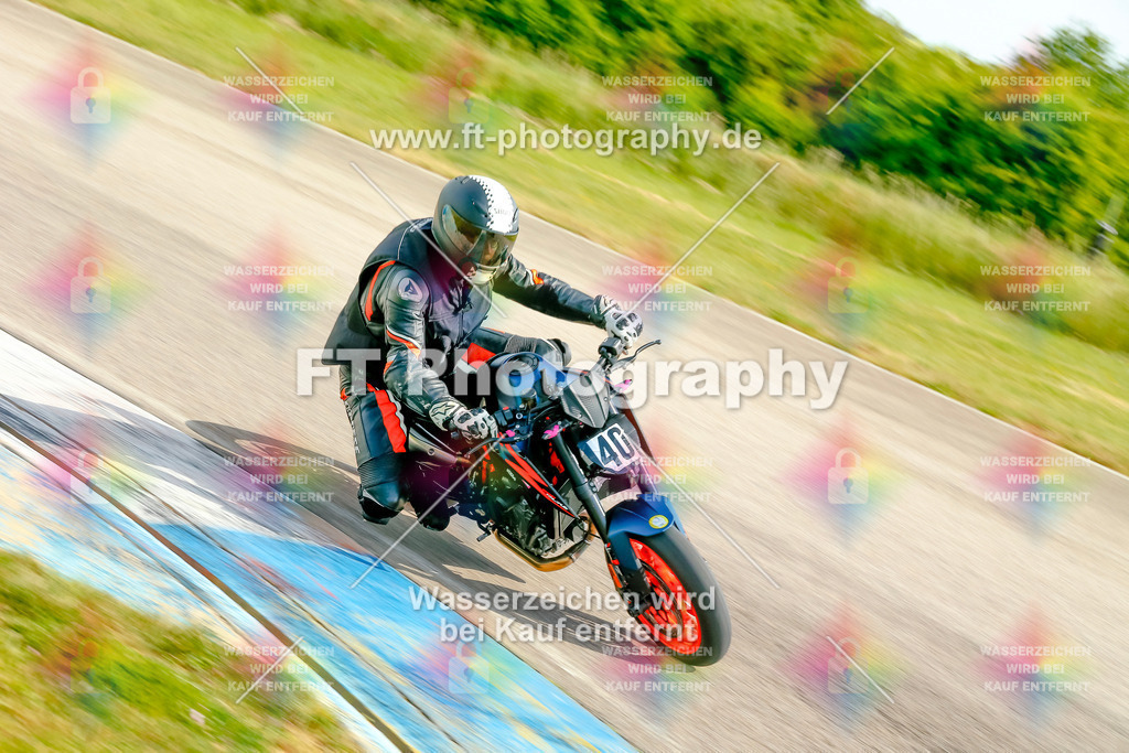 _MOT0810 | Hier findet Ihr Bilder von Touristenfahrten auf der Nürburgring Nordschleife oder von anderen Veranstaltungen die ich besucht habe. Viel Spass beim Durch Schauen 