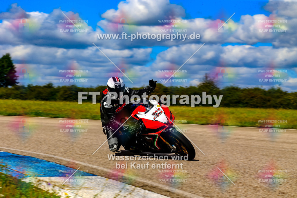 014-6523 | Hier findet Ihr Bilder von Touristenfahrten auf der Nürburgring Nordschleife oder von anderen Veranstaltungen die ich besucht habe. Viel Spass beim Durch Schauen 
