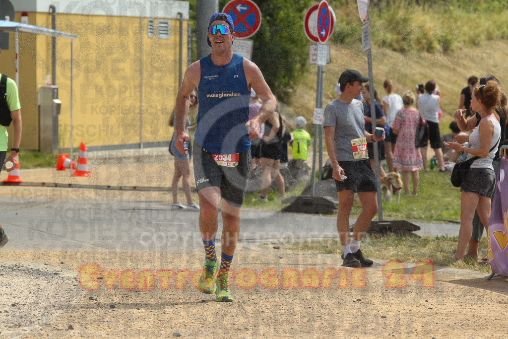 250614_1122_EV4_8856 | Sportfotografie im Rhein-Sieg Kreis, Köln, Bonn, NRW, Rheinland Pfalz, Hessen, etc. Unser Tätigkeitsfeld umfasst den Laufsport vom Volkslauf über den Marathon, Duathlon, Triathon bis zum Ultralauf wie Kölnpfad Ultra oder Schindertrail.