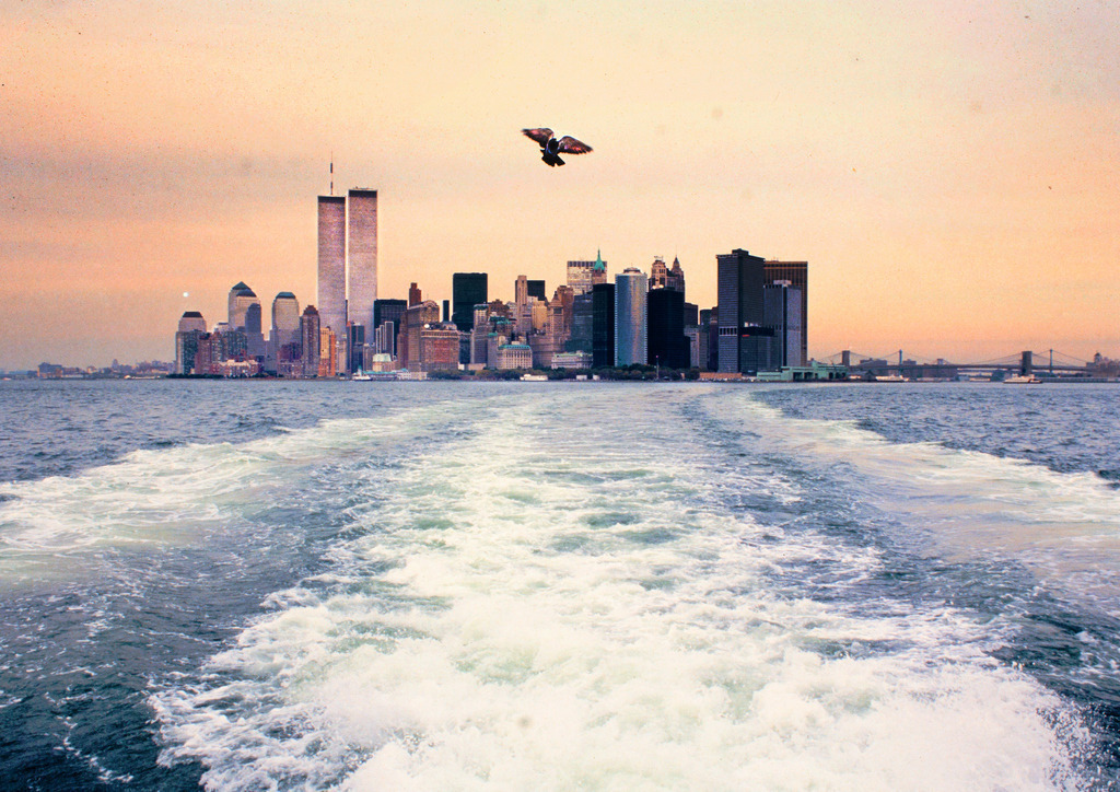 05USA_N.Y.C. BatteryPark_1694 | Beegebilder online. 
BIldarchiv von Beege Fotodesign mit ausgewählten Werken, die sich besonders gut für die Dekoration Ihrer Räume oder Wände eignen. 