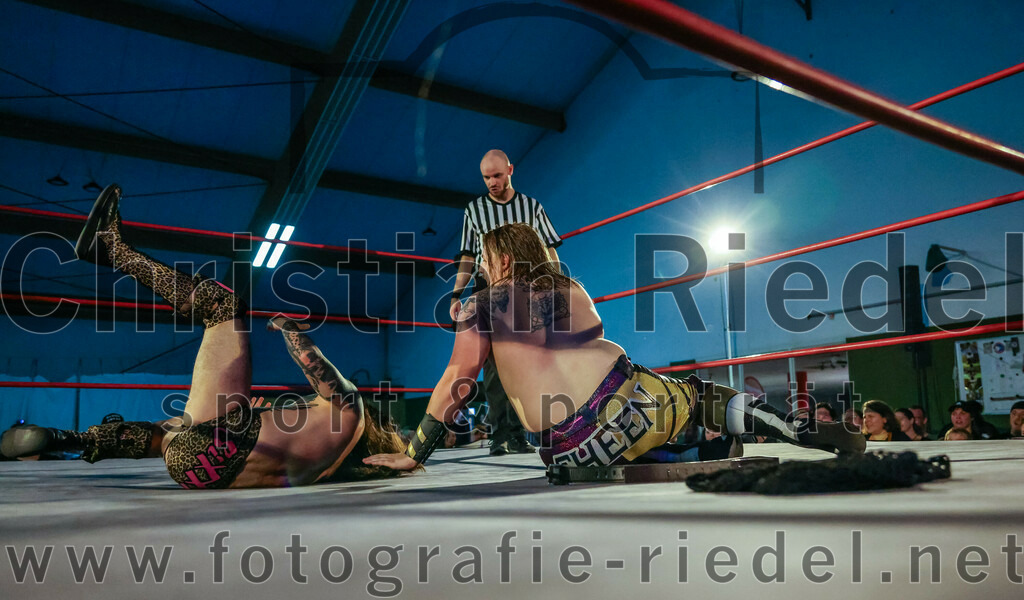 2023-08-12_043_EWS_Wrestling_ERDING | Erding, Deutschland, 12.08.2023:
Wrestling, Saison 2023, EWS Wrestling ERDING

Foto: Christian Riedel / fotografie-riedel.net