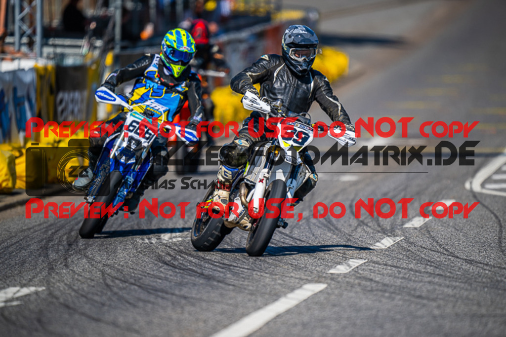 MaZZes_FotoMatrix_230609_5484 | UE40