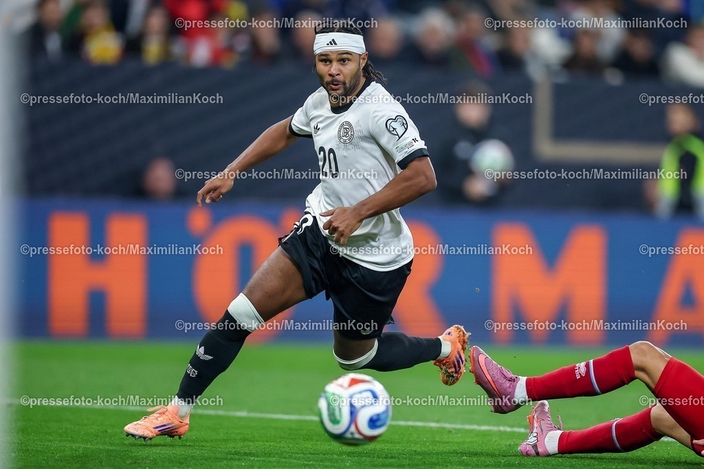 DFB10102502236 | 10.10.2025, Fußball, Länderspiel, Deutschland - Luxemburg, UEFA WM-Qualifikation, 2025/2026, Gruppe A, PreZero Arena in Sinsheim: Serge Gnabry (GER #20) DFB regulations prohibit any use of photographs as image sequences and or quasi-video.