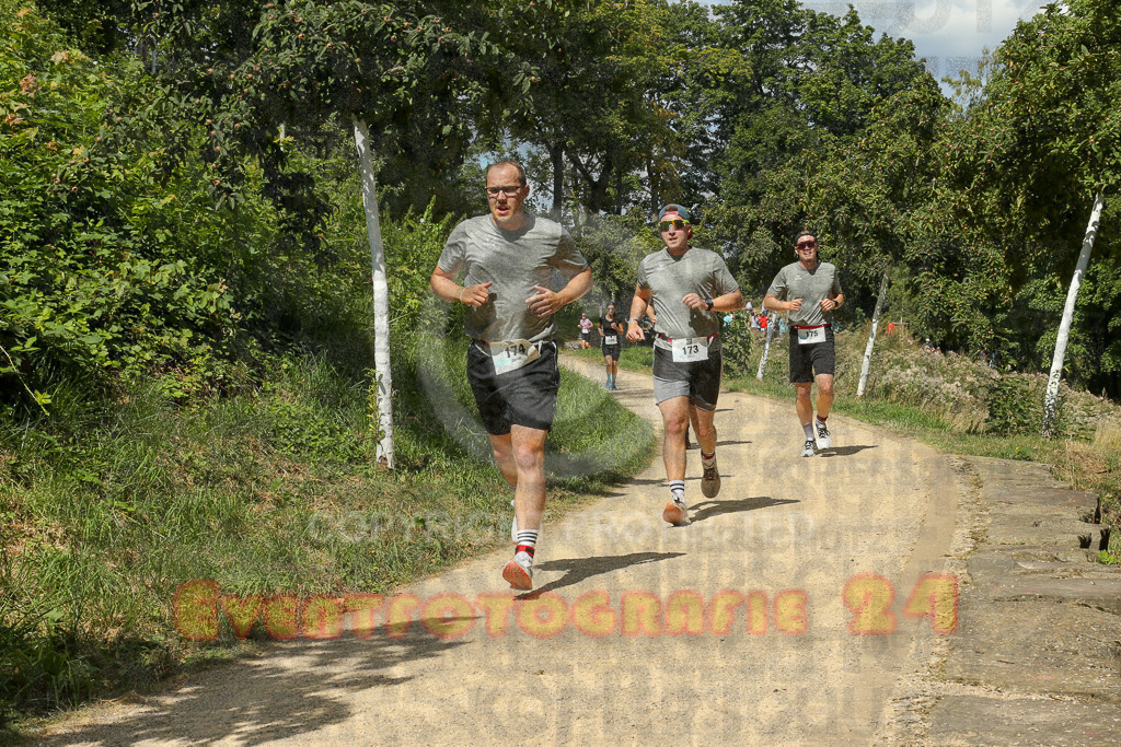 250824_1247_EX1_0516 | Sportfotografie im Rhein-Sieg Kreis, Köln, Bonn, NRW, Rheinland Pfalz, Hessen, etc. Unser Tätigkeitsfeld umfasst den Laufsport vom Volkslauf über den Marathon, Duathlon, Triathon bis zum Ultralauf wie Kölnpfad Ultra oder Schindertrail.