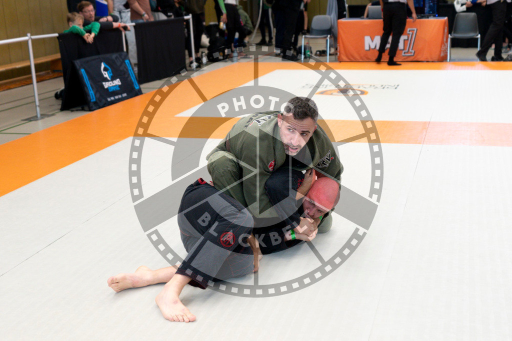 20240915PBB0327 | Athletes compete during the Grappling Industries’ grappling and Brazilian jiu-jitsu competition in Berlin, on September 15, 2024.