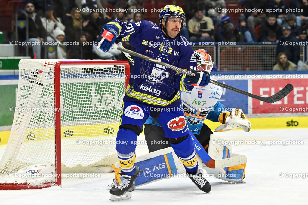 EC IDM WÄRMEPUMPEN VSV vs. Steinbach Black Wings Linz | #91 Nick Hutchison EC VSV, #32 Rasmus Tirronen Black Wings Linz, EC IDM WÄRMEPUMPEN VSV vs. Steinbach Black Wings Linz, EC IDM WÄRMEPUMPEN VSV vs. Steinbach Black Wings Linz am 28.11.2025 in Villach (Stadthalle Villach), Austria, (Photo by Bernd Stefan)