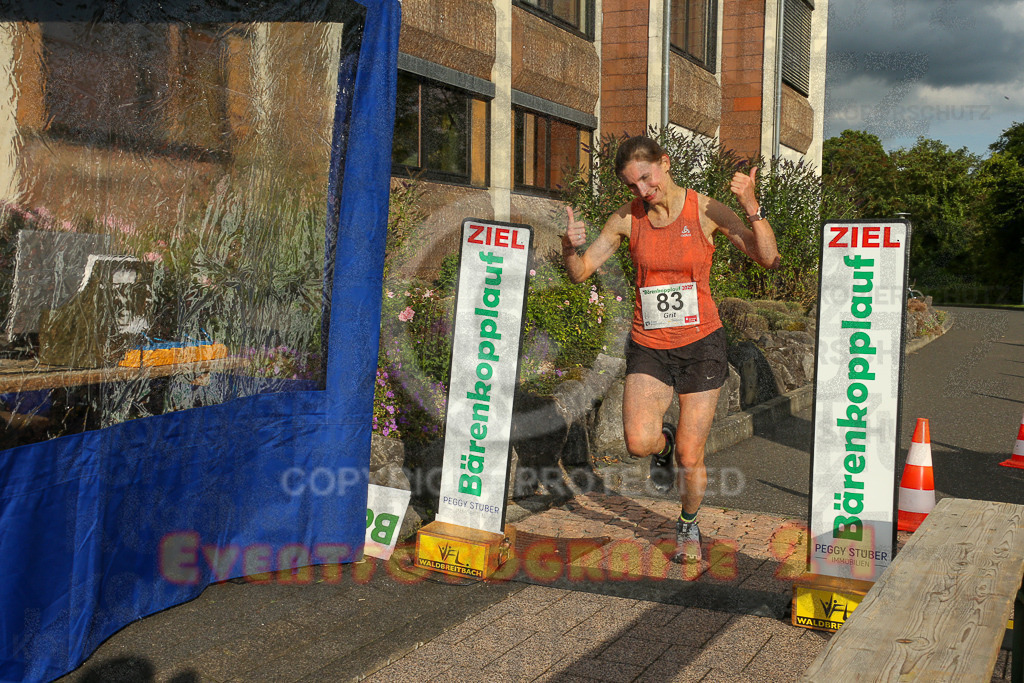 250801_1902_EX1_6971 | Sportfotografie im Rhein-Sieg Kreis, Köln, Bonn, NRW, Rheinland Pfalz, Hessen, etc. Unser Tätigkeitsfeld umfasst den Laufsport vom Volkslauf über den Marathon, Duathlon, Triathon bis zum Ultralauf wie Kölnpfad Ultra oder Schindertrail.