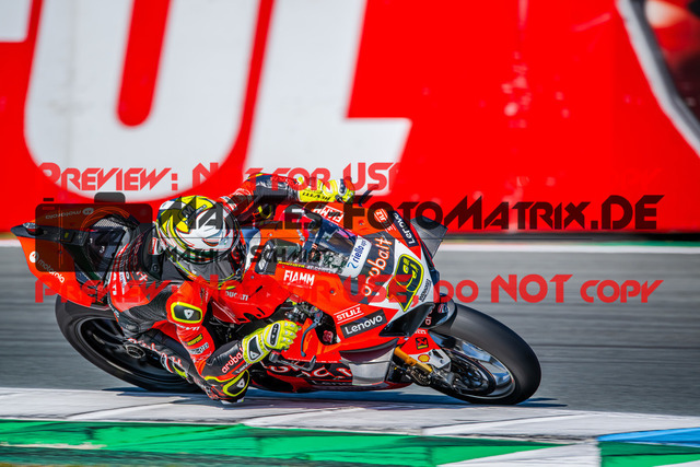 MaZZes_Fotomatrix-220424-95673 | Fotograf Mathias Schmid
Sportfotograf,
Eventfotograf,
Hochzeitsfotograf,
Portraitfotograf