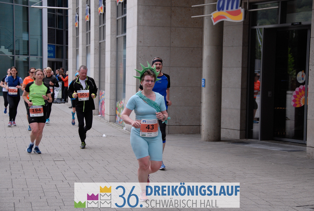 VR Bank Hauptlauf 10km | 3königslauf 2022 VR Bank Hauptlauf - Realisiert mit Pictrs.com