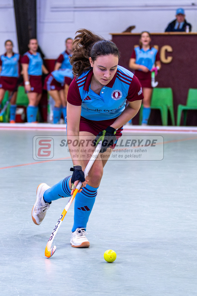 SM_2025-01-12_wD5_-63 | 1.Bundesliga Hallenhockey  (W) UHC - HTHC / 2:3 (2:1)