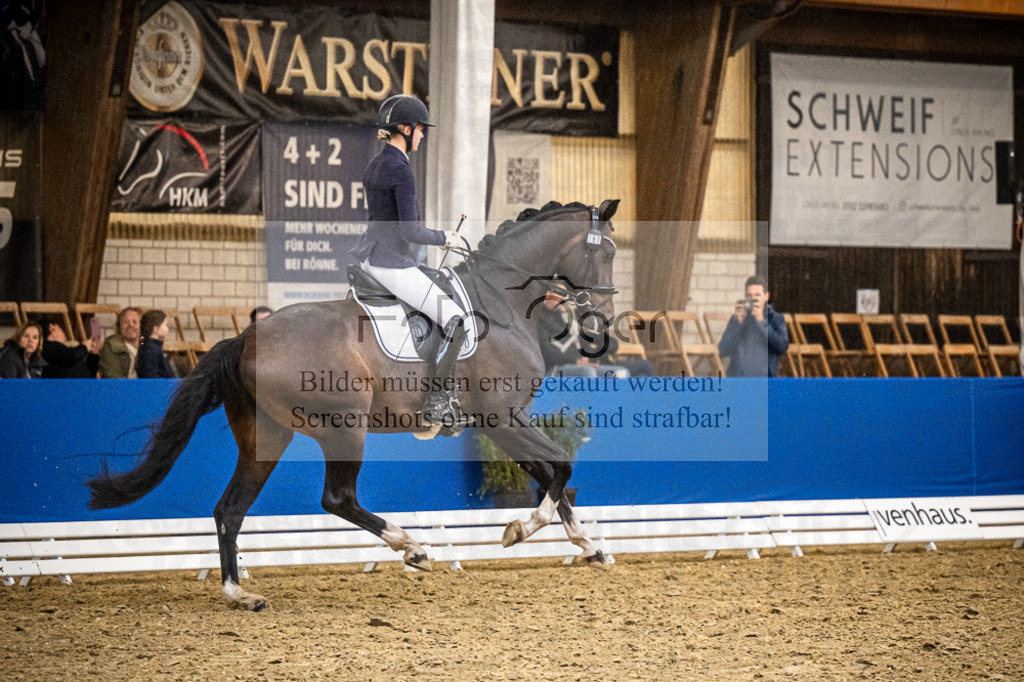 DOS_0828 | Entdecke hochwertige Reitturnierfotos von Foto Oger. Professionell, emotional und authentisch – jetzt Lieblingsmomente im Shop bestellen.Deutschlandweite Turnierfotografie. - Realisiert mit Pictrs.com