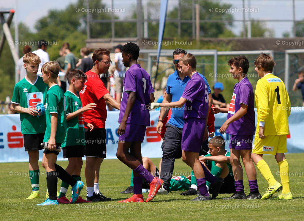 A_LUI_010622_96 | SPORT,FUSSBALL,SPARKASSE SCHUELERLIGA LANDESFINALE 2022 PETTENBACH 01.06.2022 IM BILD: (LINZ VIOLETT) UND (RIED GRUEN) FOTO.FOTOLUI