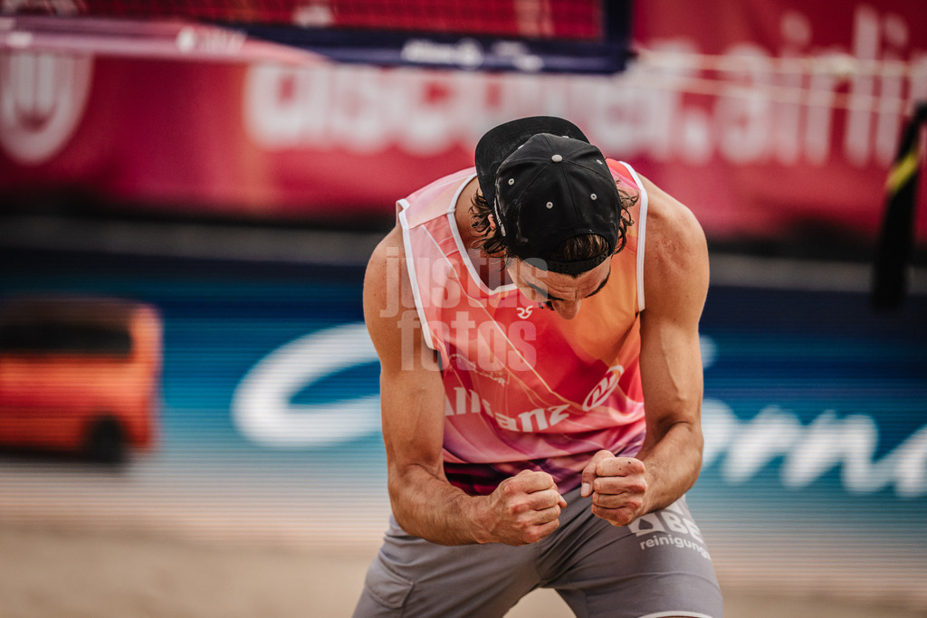 Beachvolleyball | Männer | Allianz German Beach Tour 2025 | Tourstop Berlin | 22.08.2025 | Jannik Kühlborn jubelt