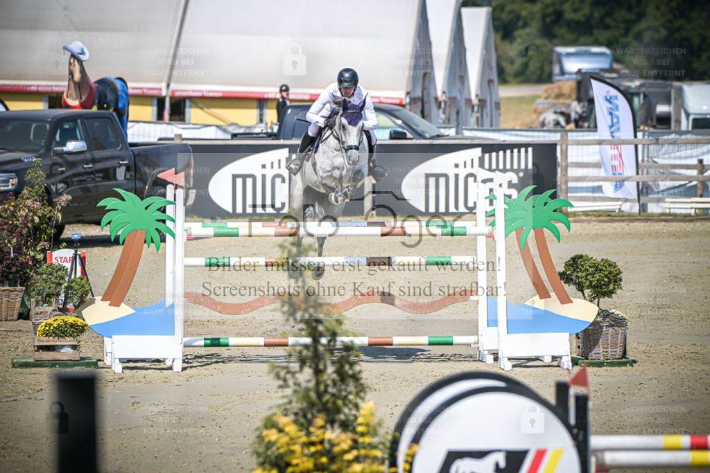 DOS_0162 | Entdecke hochwertige Reitturnierfotos von Foto Oger. Professionell, emotional und authentisch – jetzt Lieblingsmomente im Shop bestellen. - Realisiert mit Pictrs.com