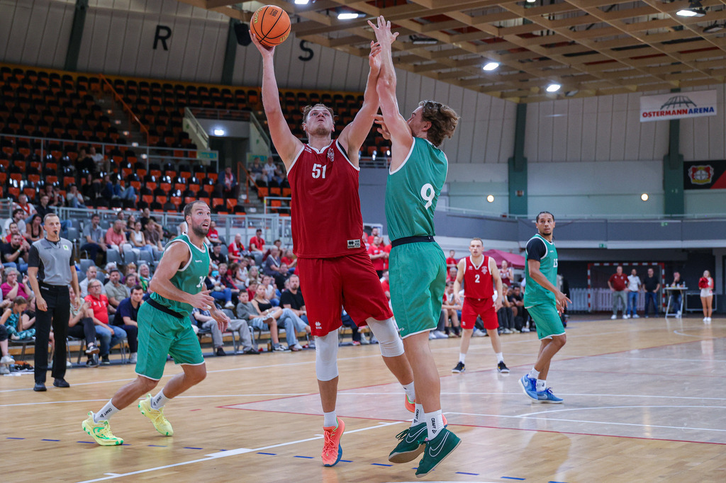 BAYER GIANTS vs VET-CONCEPT Gladiators Trier Test-111 | Fotos von Basketballspielen aus dem Raum NRW fotografiert von Gero Mueller-Laschet und Daniel Schaefer - Realisiert mit Pictrs.com