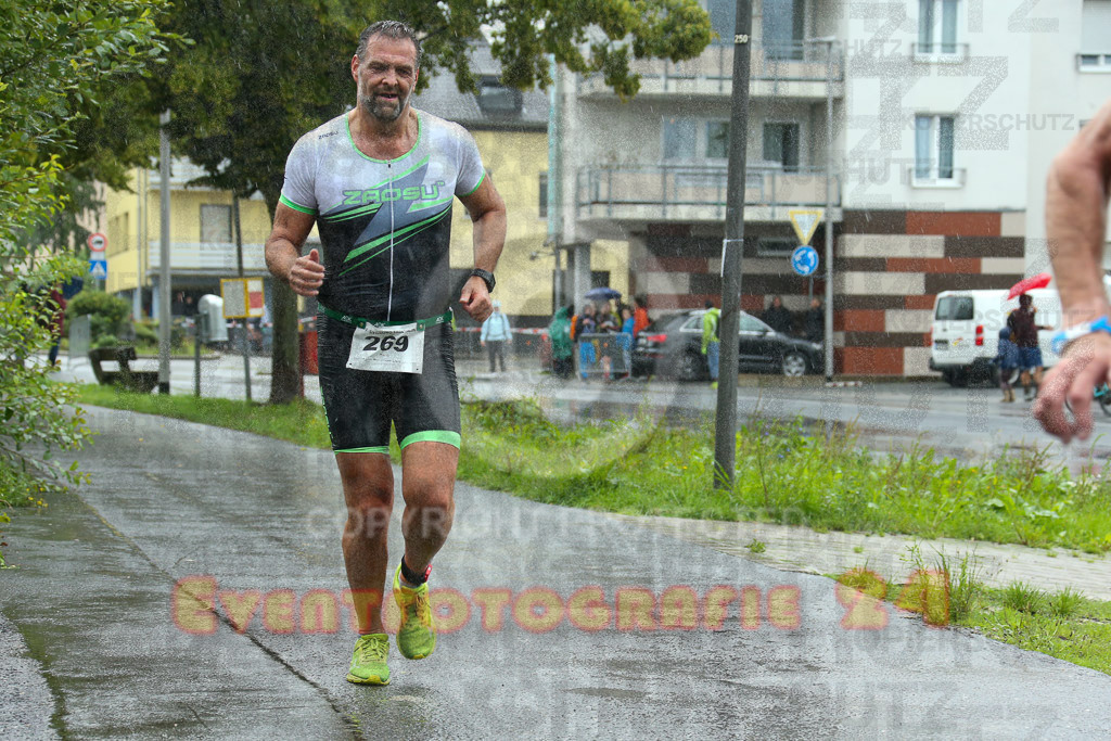 230806_1302_EX1_6725 | Sportfotografie im Rhein-Sieg Kreis, Köln, Bonn, NRW, Rheinland Pfalz, Hessen, etc. Unser Tätigkeitsfeld umfasst den Laufsport vom Volkslauf über den Marathon, Duathlon, Triathon bis zum Ultralauf wie Kölnpfad Ultra oder Schindertrail.