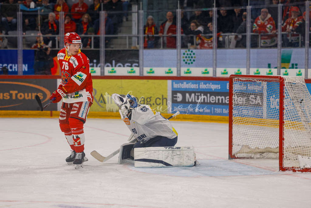EHCB vs HCAP 20260115_wb-4756 | Sportbilder, Sportfotograf, Hochzeits- und Eventfotografin, Flugshows, Portraits und Tiershooting, Aviation, Downhill, Nationalleague, Swissleague, International