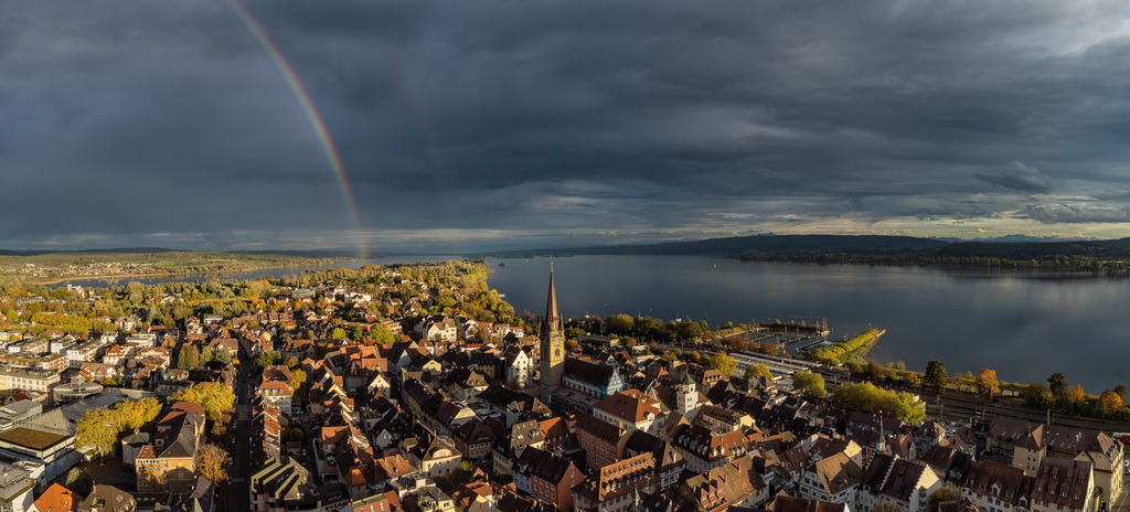 Radolfzellbilder_00265 | Die Stadt Radolfzell mit Regenbogen - Realisiert mit Pictrs.com