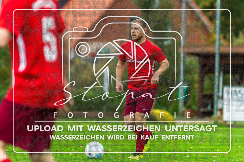 FSFSLEN-1037 | Ronald Mattert (Eintracht Leinetal 4 #07) beim Herren 3. Kreisklasse HK Spiel zwischen FG Fulde-Stellichte 2 und Eintracht Leinetal 4 im Fulder Zentralstadion, Fulde (Simon Paul Stopat) - Realisiert mit Pictrs.com