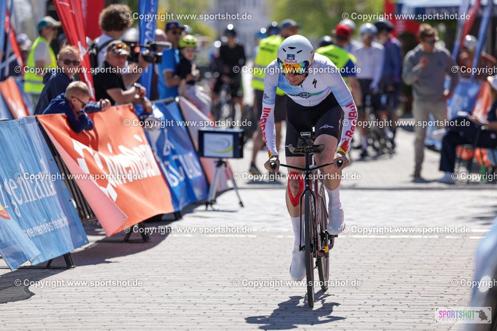 VJ__4921 | Neusiedlersee Radmarathon 2026@sportshot_your_pictrs #yourpictures#roadtowm2029 #nrm #neusiedlerseeradmarathon #neusiedlersee #neusiedlerseetourismus #burgenland #mörbisch #nrm26 #burgenlandtourismus #voglundco #poweredbyburgenlandtourismus #radsport #rad #marathon #ucigranfondo #visitburgenland #ucigranfondoworldseries