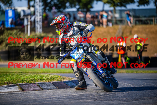 MaZZes_FotoMatrix_230916_8376 | S4