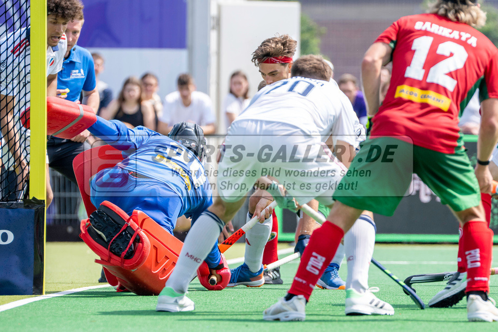Final4_20240519-1514-0033 | Bonn, Deutschland, 19.05.2024: Niklas Garst (Hamburger Polo Club), Justus Weigang (Mannheimer HC) in Aktion waehrend des Spiels der Deutsche Feldhockey-Meisterschaften 2024 zwischen Final 4 Herren Finale Mannheimer HC - Hamburger Polo Club im Bonner THV am 19.05.2024 in Bonn, Deutschland. (Foto von Stephan Fehrmann)

Bonn, Germany, 19.05.2024: Niklas Garst (Hamburger Polo Club), Justus Weigang (Mannheimer HC) in action during the game of Deutsche Feldhockey-Meisterschaften 2024 between Final 4 Herren Finale Mannheimer HC - Hamburger Polo Club in Bonner THV at 19.05.2024 in Bonn, Deutschland. (Foto from Stephan Fehrmann)