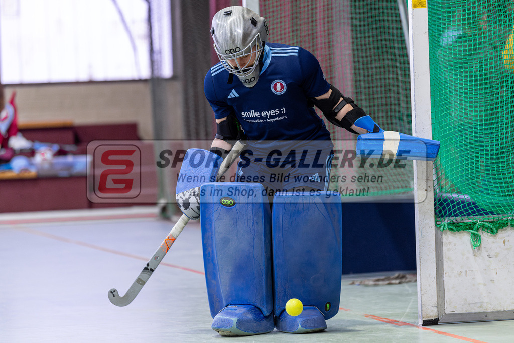 SM_2025-01-12_wD5_-3 | 1.Bundesliga Hallenhockey  (W) UHC - HTHC / 2:3 (2:1)
