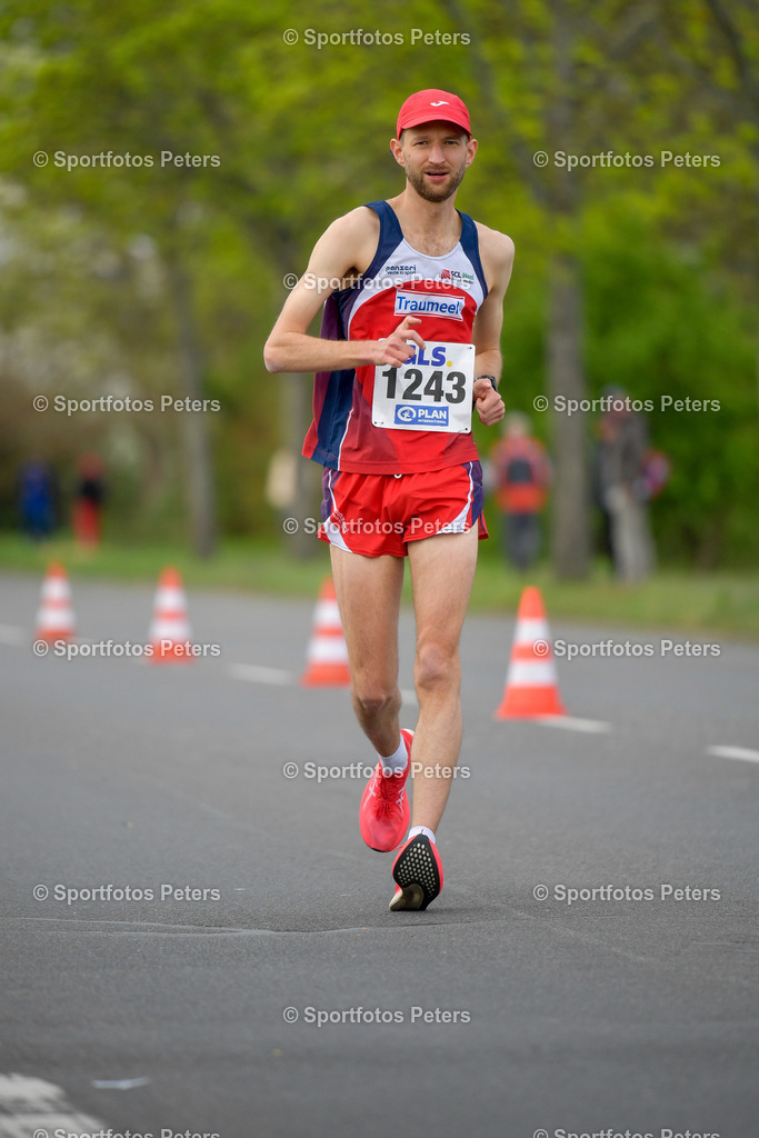 _KP17762_1 | 13.04.2025, xkaix, Leichtathletik Deutsche Meisterschaft 2025, Straßengehen v.l.  - Realisiert mit Pictrs.com