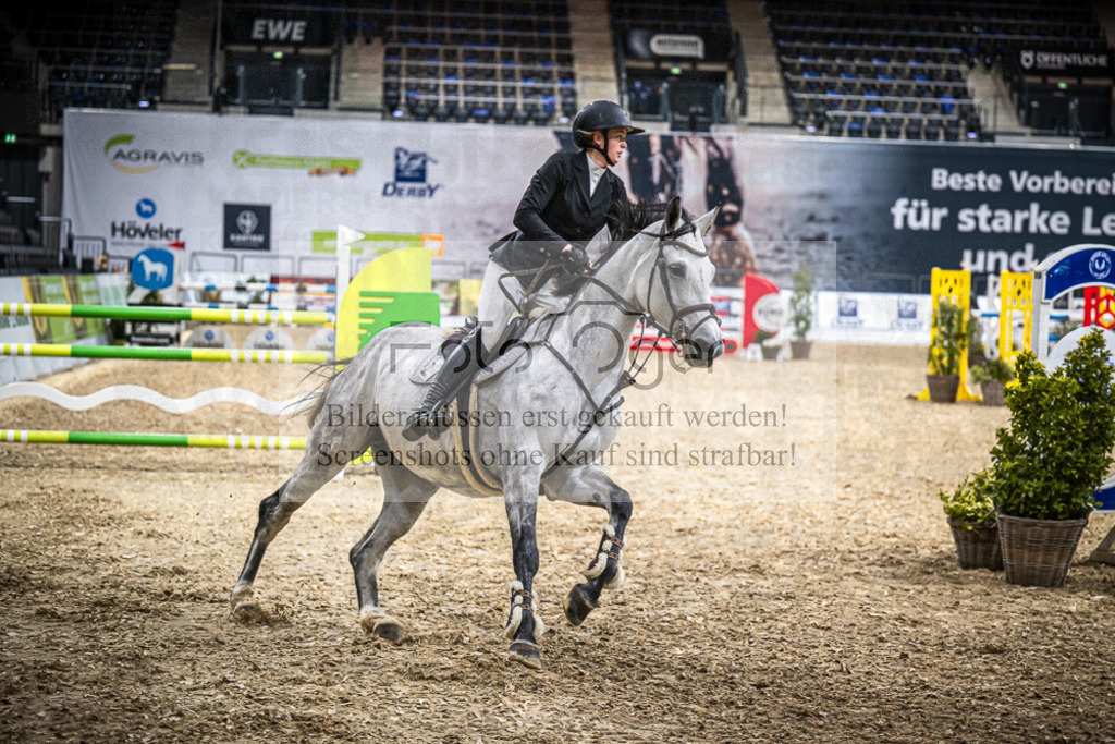 DOS_0362 | Entdecke hochwertige Reitturnierfotos von Foto Oger. Professionell, emotional und authentisch – jetzt Lieblingsmomente im Shop bestellen.Deutschlandweite Turnierfotografie. - Realisiert mit Pictrs.com
