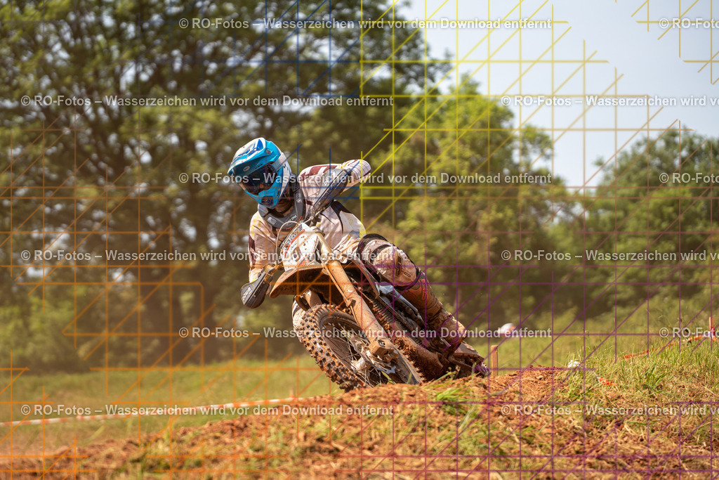 Wolfshausen 5 Lauf -285 | Sportfotografie von RO-Fotos: Motorsport, Motocross, Enduro, Laufveranstaltungen und Triathlon. Professionelle Fotos von Sportlern und Events. - Realisiert mit Pictrs.com